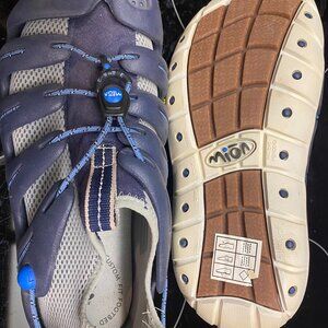 NWOB Mens Mion Hiking Sandle w/sock liner size Mens 10